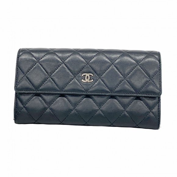 CHANEL Black Lambskin Leather Wallet - Picture 1 of 10